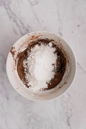 powdered-sugar-chocolate-frosting.