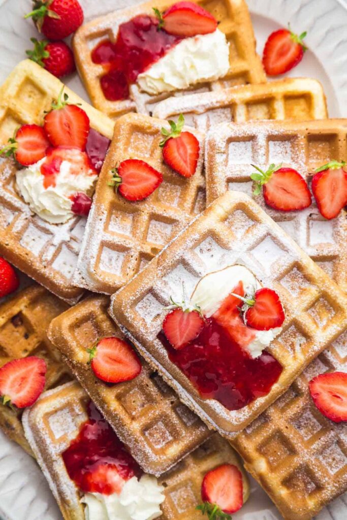 33-waffle-brunch-ideas-Strawberry-Waffles.
