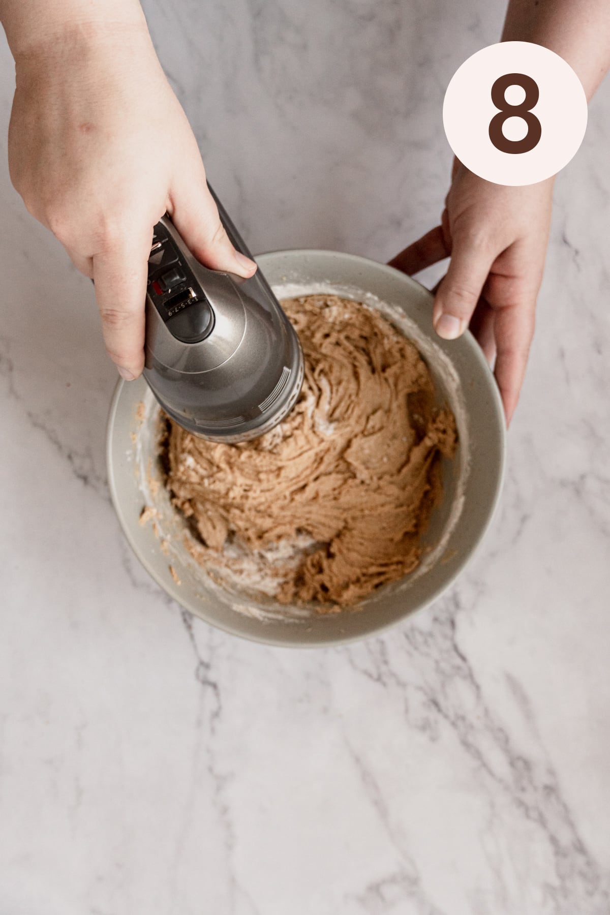 extra-chewy-biscoff-cookie-butter-blondie-batter-numbered.
