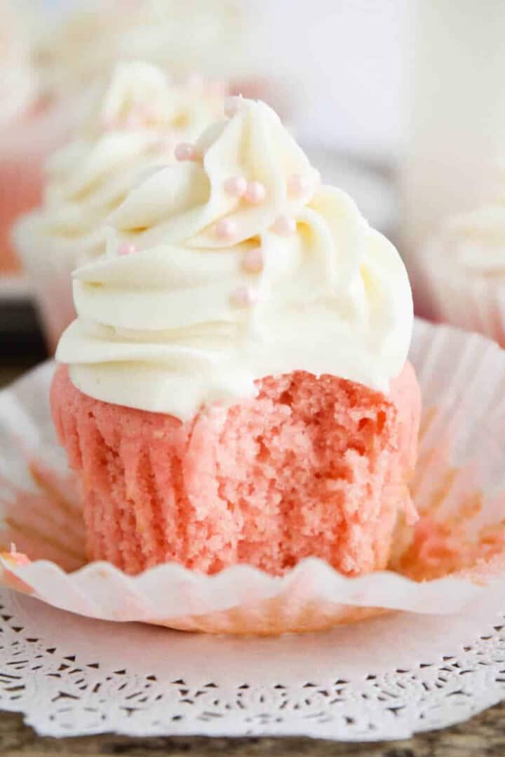 3-pink-velvet-cupcakes.