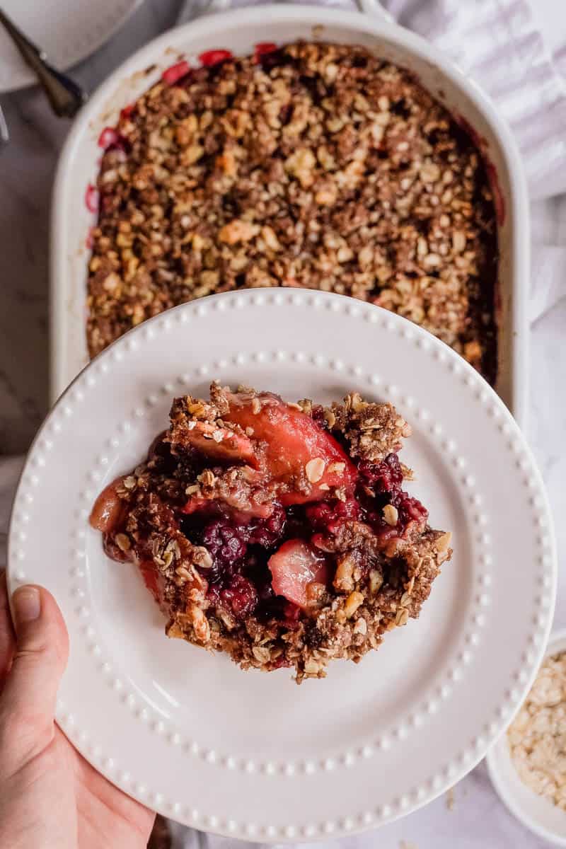 easy-apple-and-blackberry-crumble-on-plate.