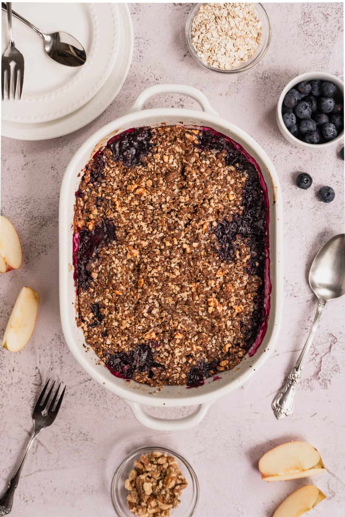apple-and-blueberry-crumble.